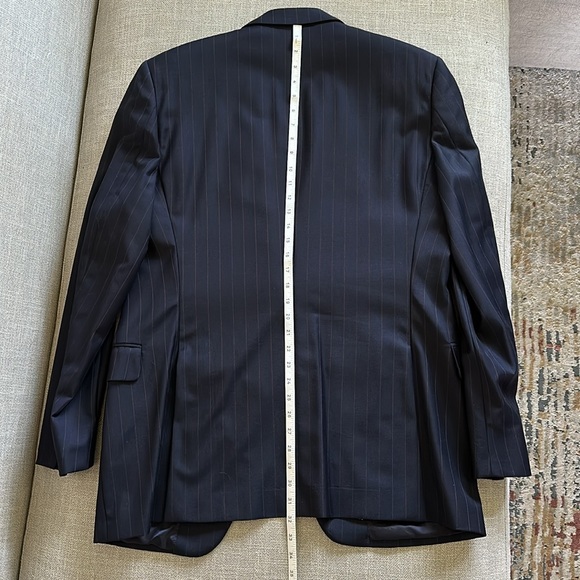 Brooks Brothers Navy Pin-Striped Suit — 42L/36 - Picture 9 of 16